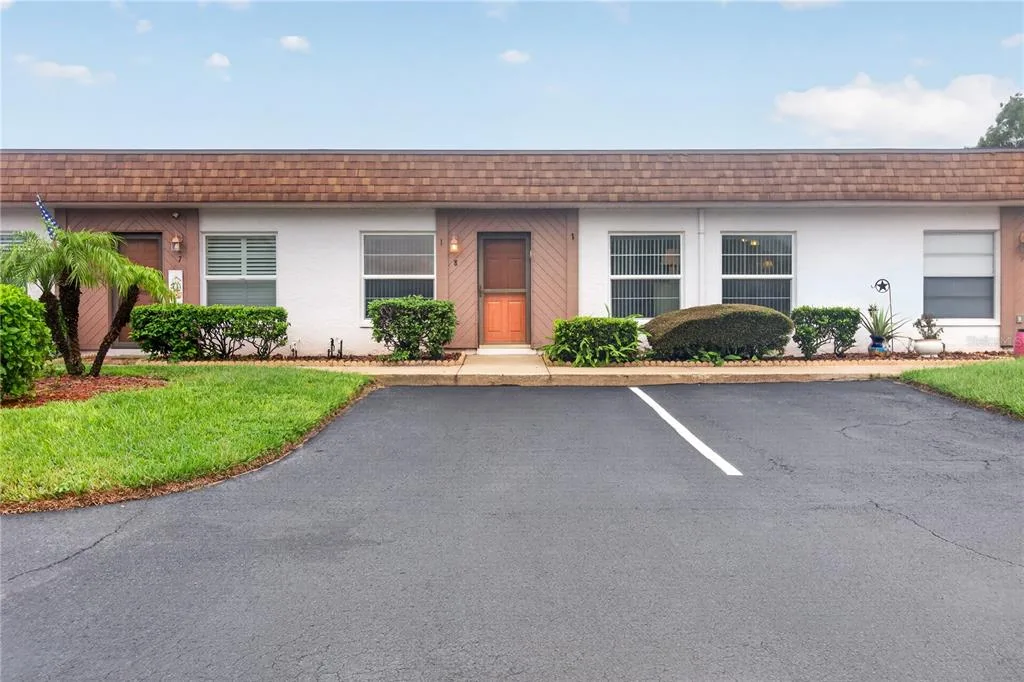 Cedar Pointe Condo