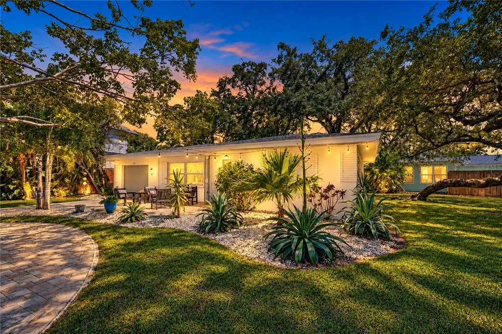 Ozona Shores 1st