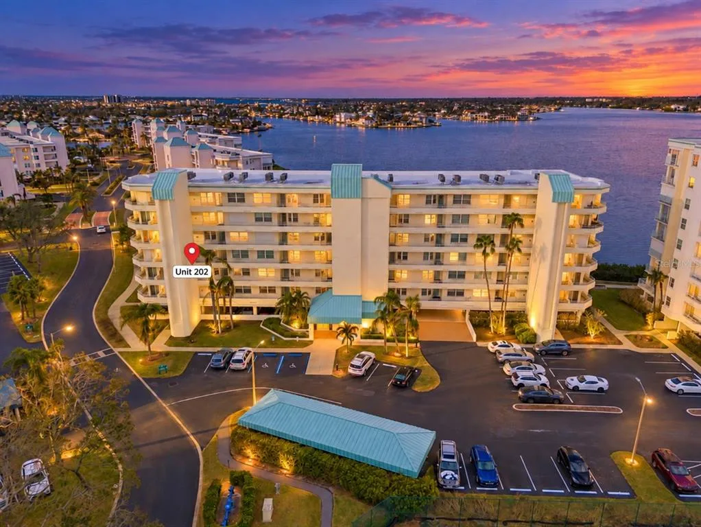 Harbourside Condo