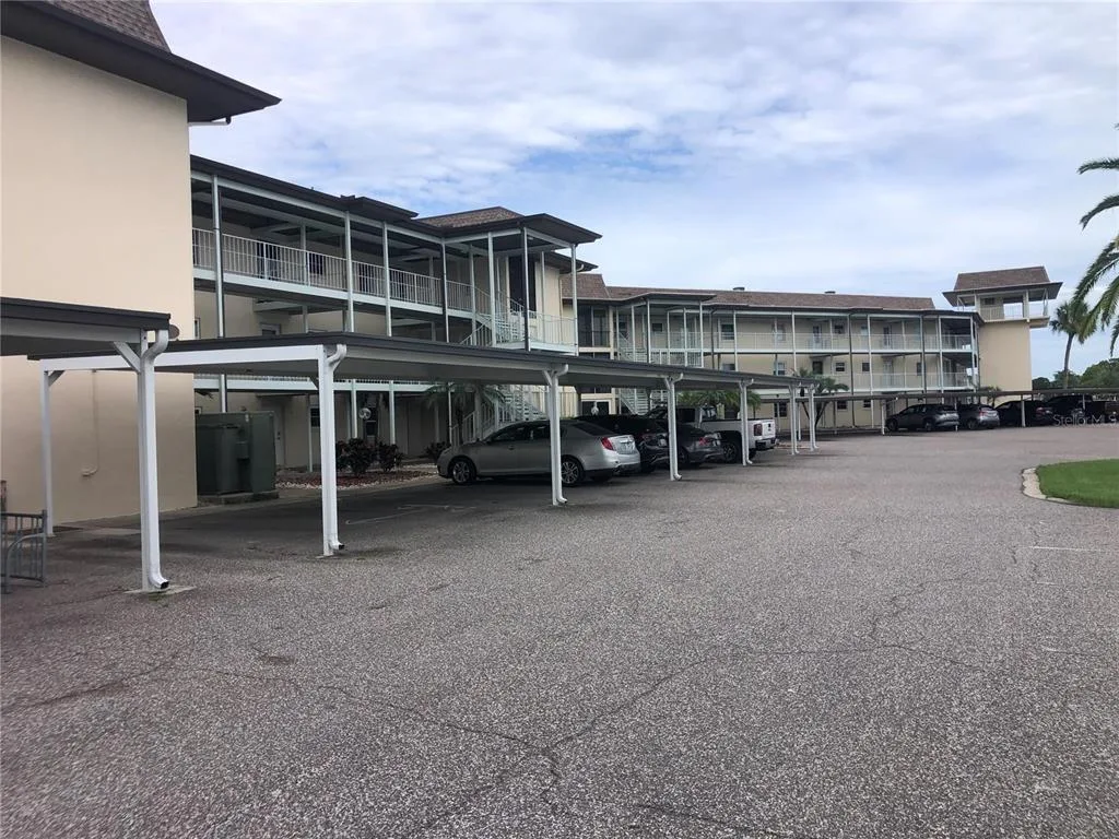 Gulf Harbors Condo
