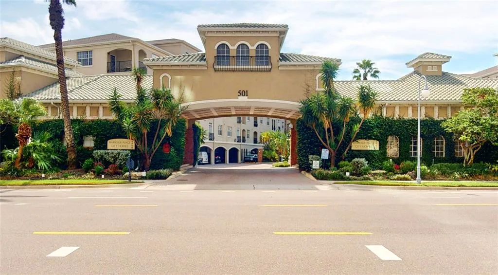 Harbour Place City Homes A Con