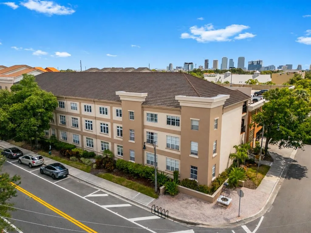 The Madison At Soho Condominiu