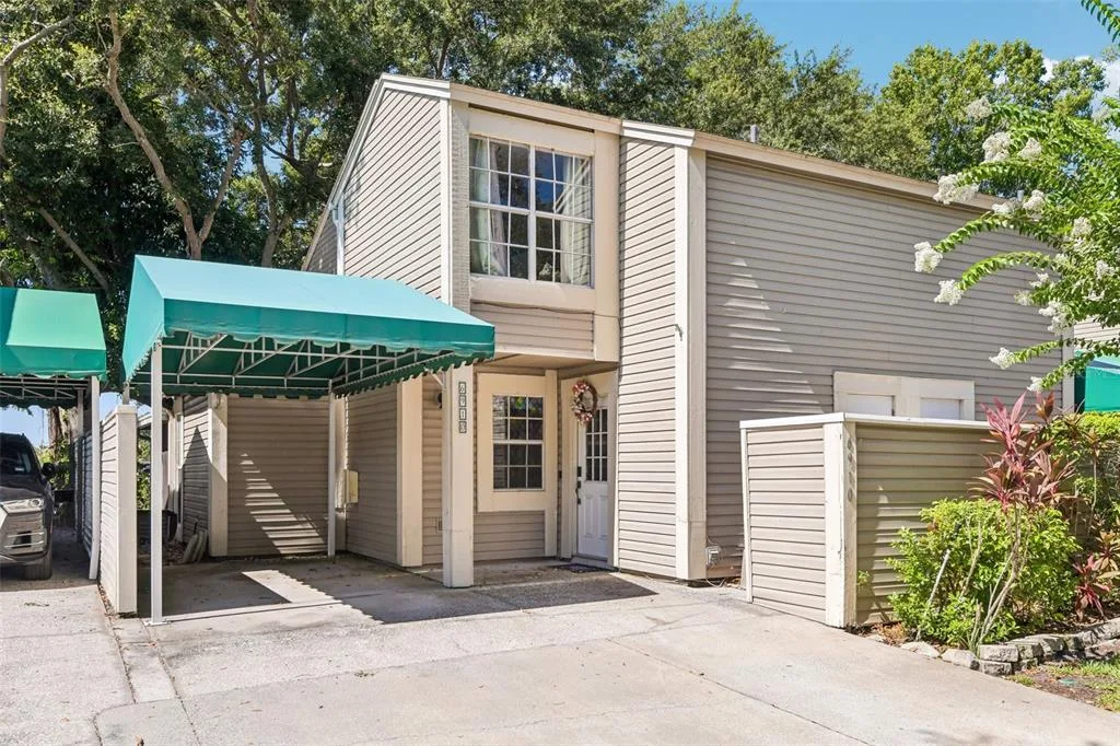 Lake Place A Condo