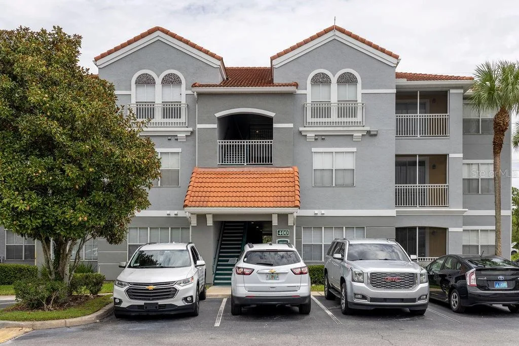 The Enclave At Richmond Place