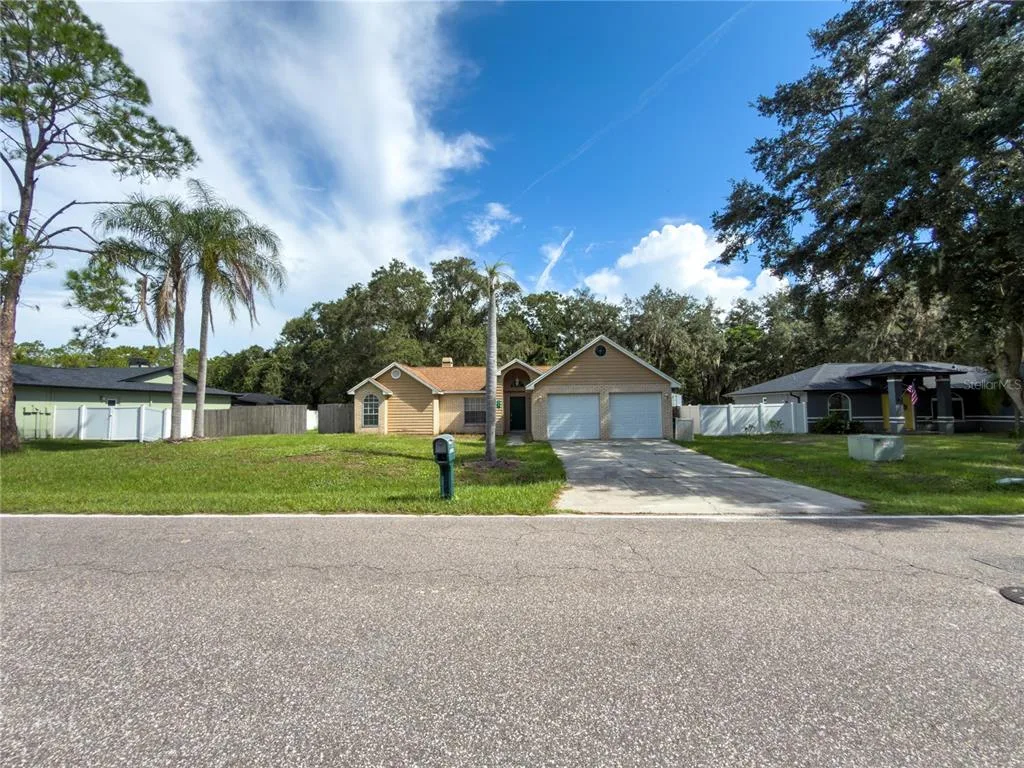 Lake Padgett Estates
