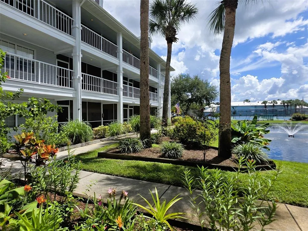 Paradise Lakes Condo