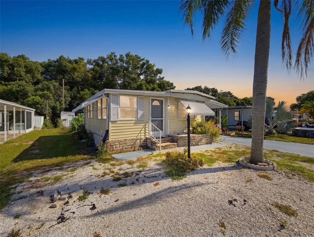 Citrus Mountain Mobile Estates