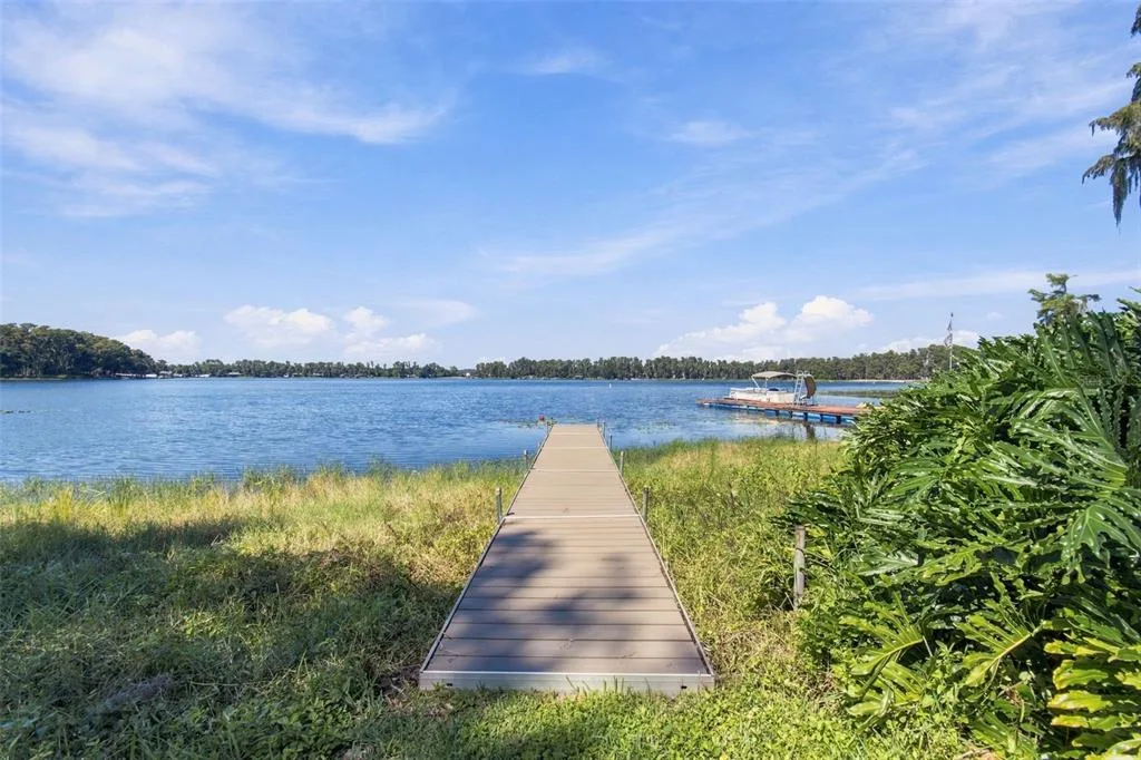 Moon Lake Estates